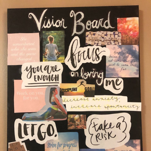 cómo hacer un vision board para manifestar en año nuevo
