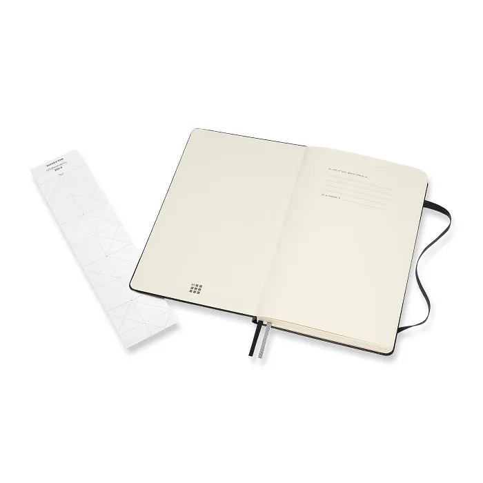 Libreta LogBook Arte Negra Grande Con Hoja Punteada y Pasta Dura